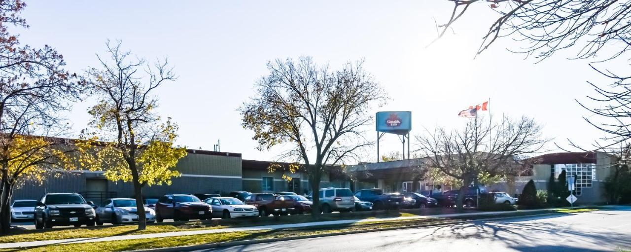 Canad Inns Destination Centre Windsor Park Виннипег Экстерьер фото
