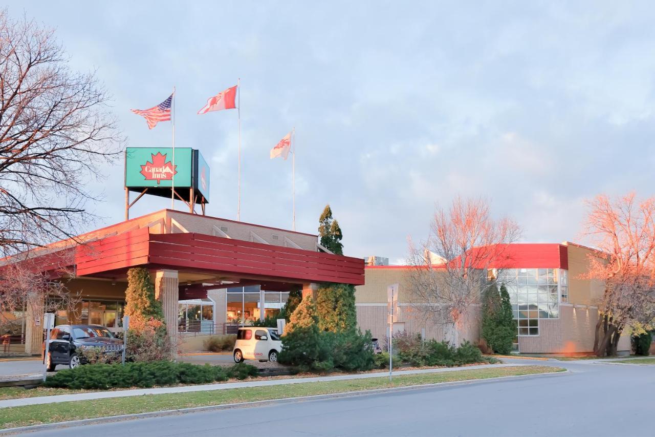 Canad Inns Destination Centre Windsor Park Виннипег Экстерьер фото