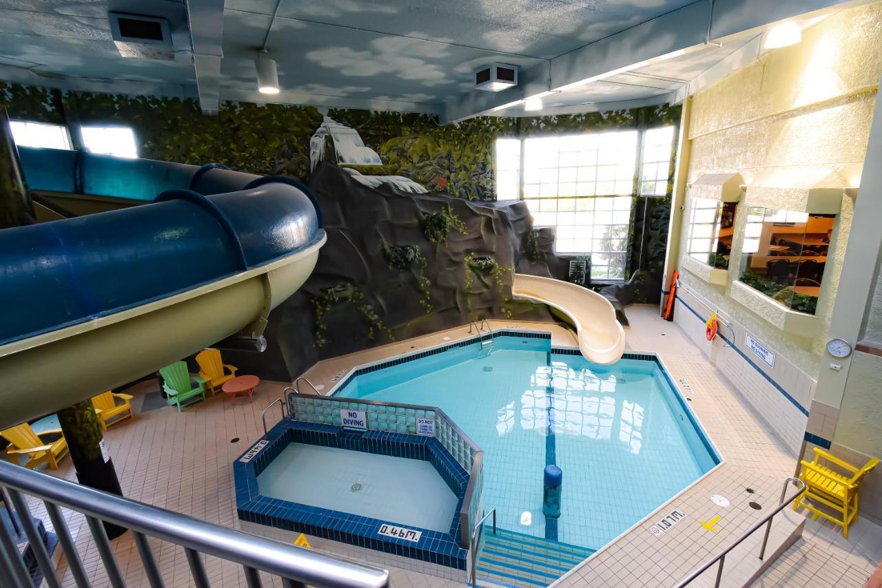 Canad Inns Destination Centre Windsor Park Виннипег Экстерьер фото