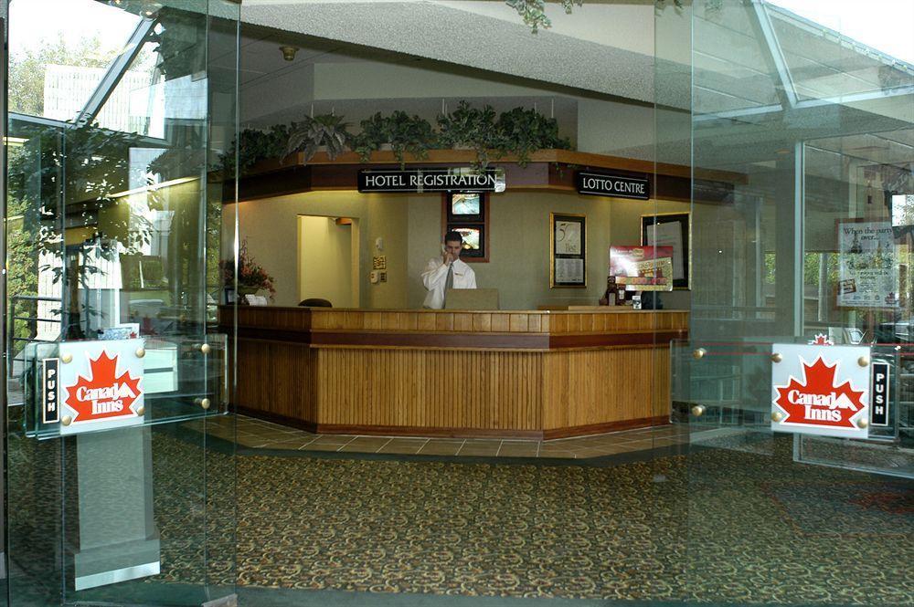 Canad Inns Destination Centre Windsor Park Виннипег Экстерьер фото
