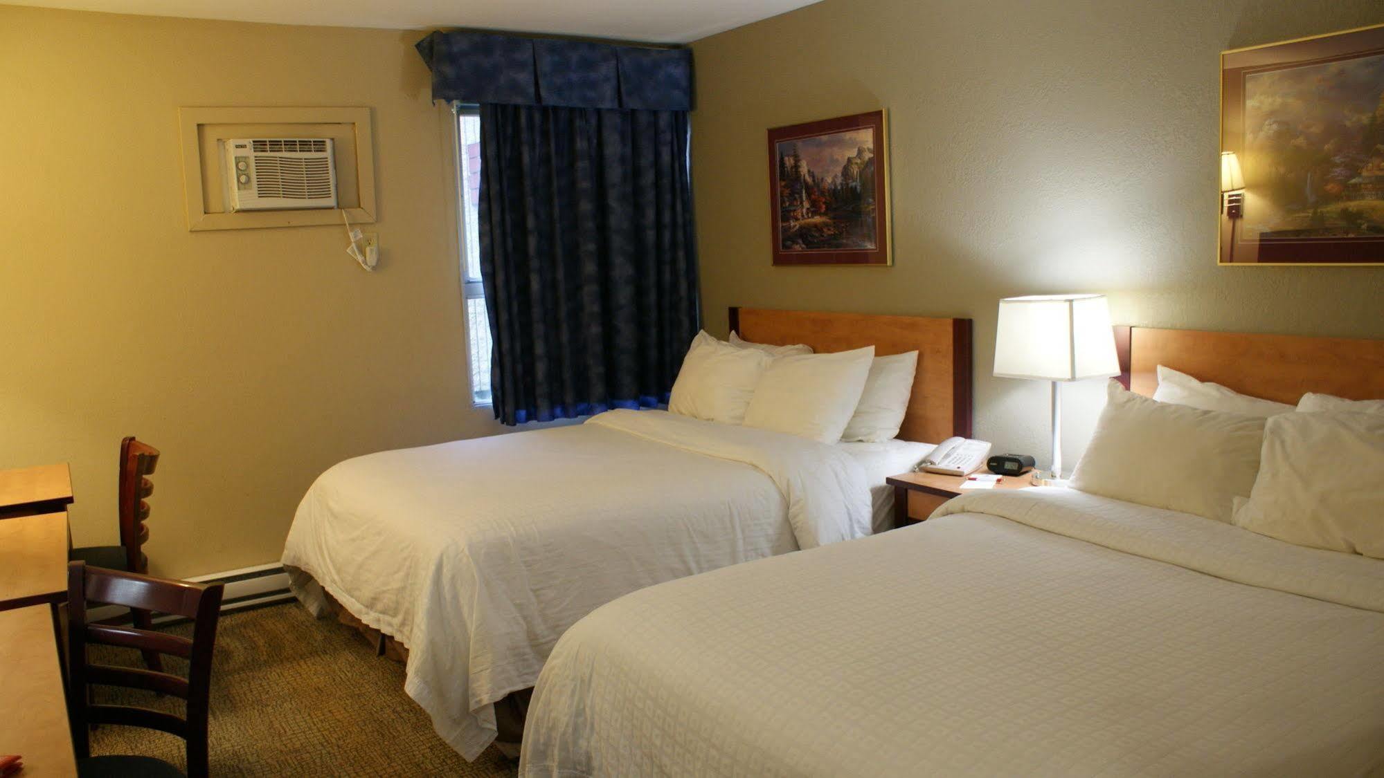Canad Inns Destination Centre Windsor Park Виннипег Экстерьер фото