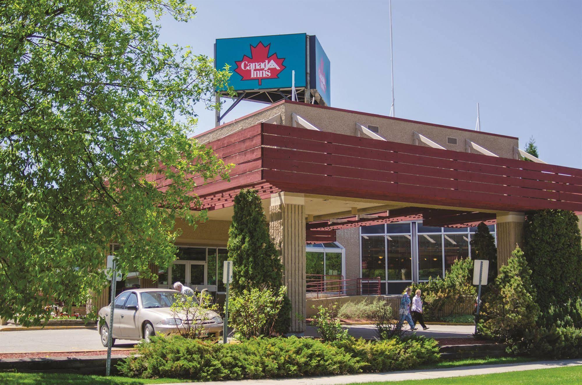 Canad Inns Destination Centre Windsor Park Виннипег Экстерьер фото